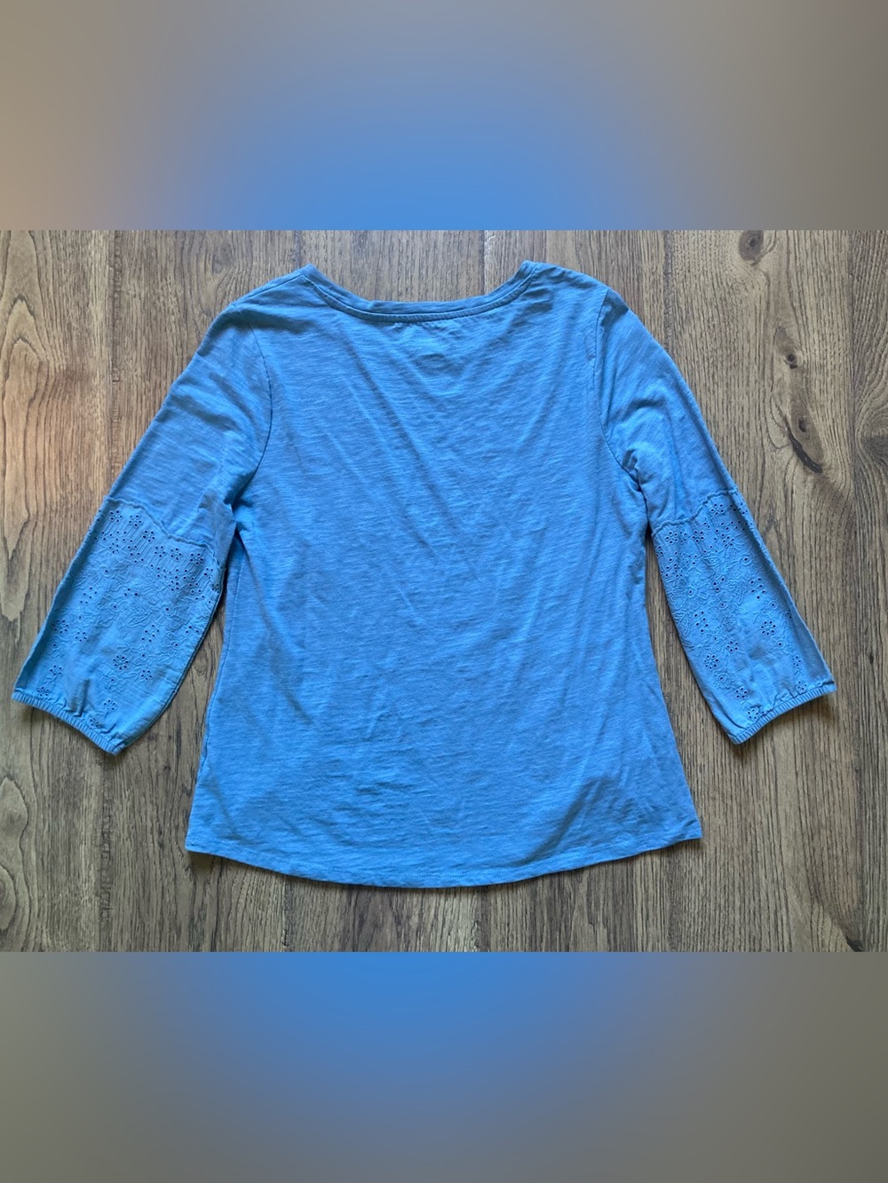 croft & barrow Blue Eyelet-Sleeve 3/4 Long-Sleeve Top Size S - Picture 2 of 3